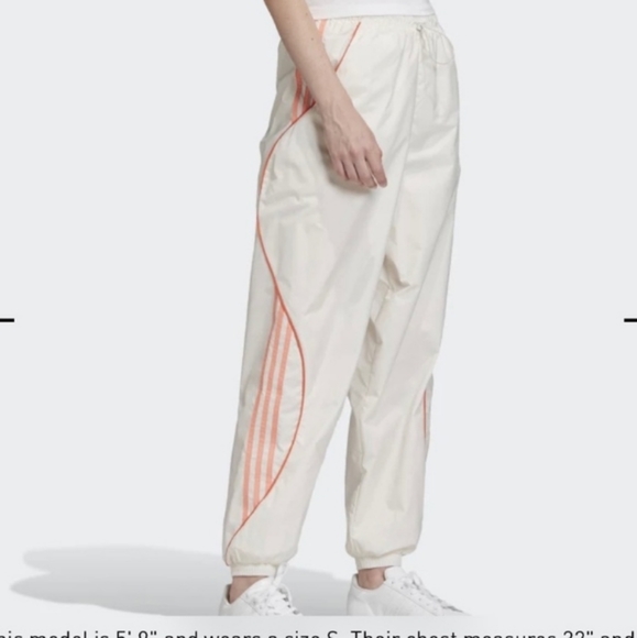 New Adidas track pant XL - Picture 3 of 6